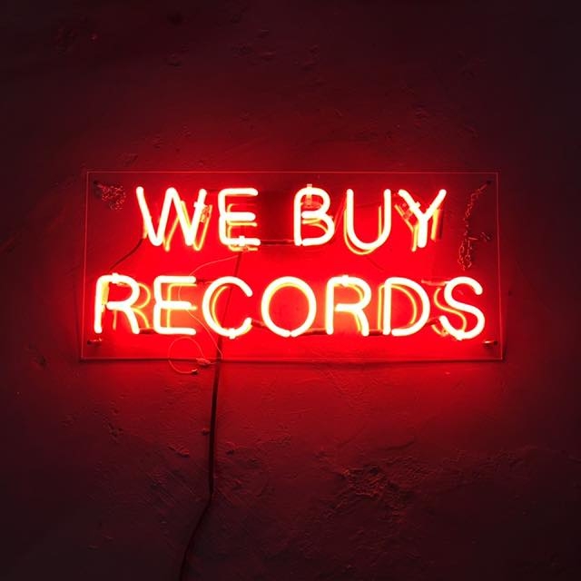 We Buy Records Logo